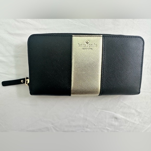 Kate Spade Leather Zippable Wallet Black W/Gold Classic & Clean - Picture 1 of 11